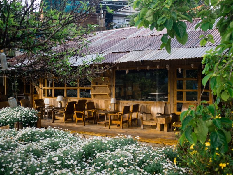 Top 7 Quán Cafe Đà Lạt View Đẹp Sống Ảo "Chất Lừ"