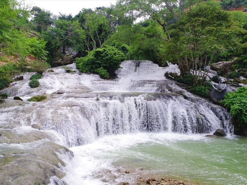 Khu du lịch sinh thái Thác Mơ