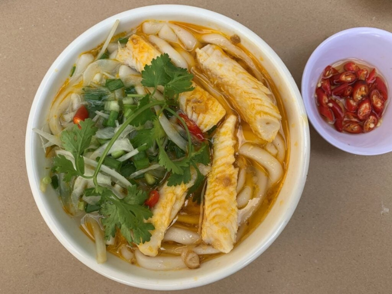 Bánh Canh Cá Lóc Bình