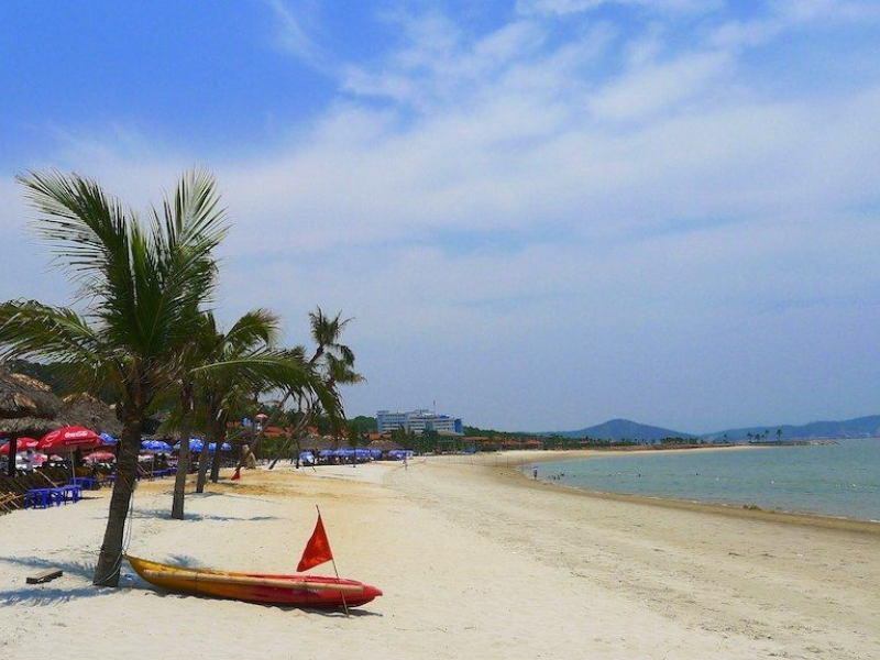 Bãi Biển Khu Vực Marina